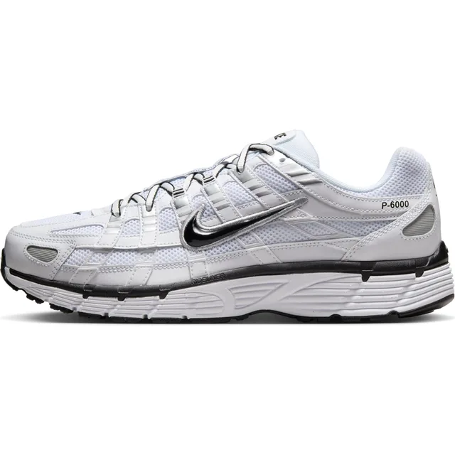 Baskets basses Nike P-6000