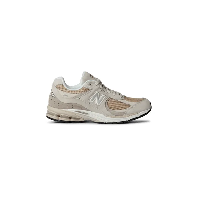 New Balance 2002R