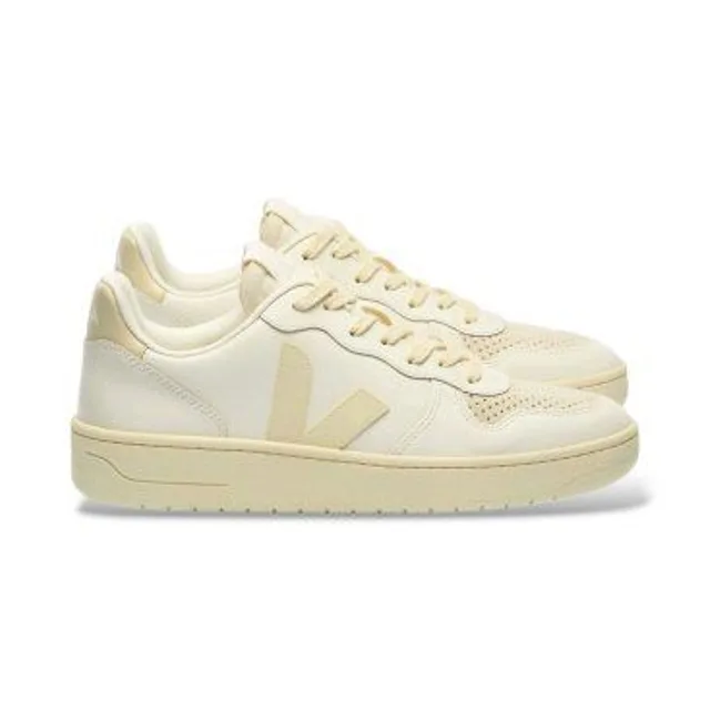 Baskets basses Veja V-10