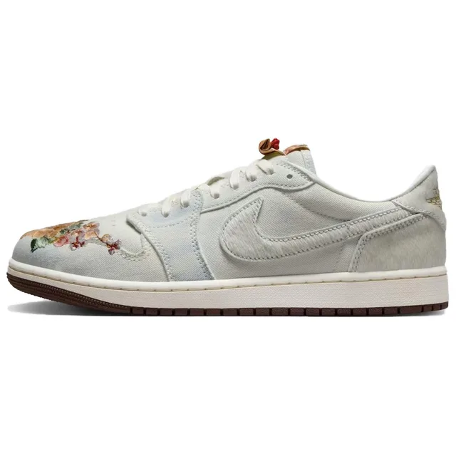 Air Jordan 1 Low OG Nouvel An Chinois 2026 Baskets Homme Gris Football-Gris Voile IQ1108-011