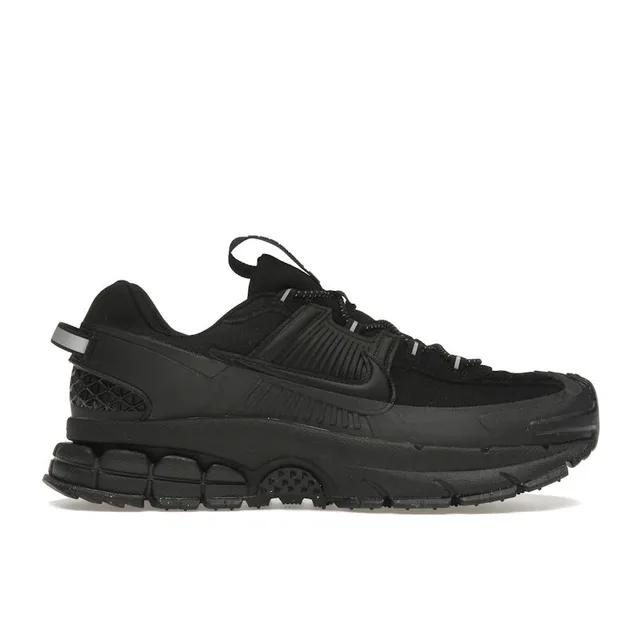 Nike Zoom Vomero Roam Triple Black (Women's) - 8W