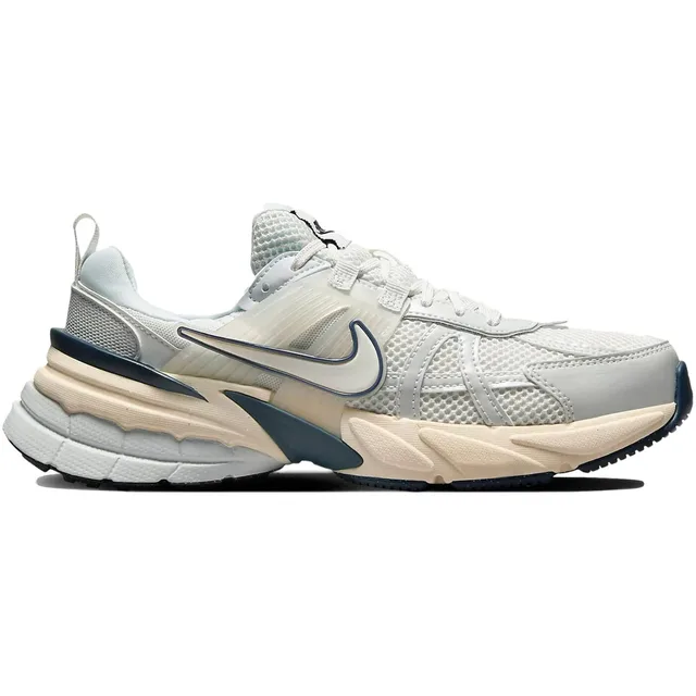 Nike V2K Run Platinum Tint (Women's) - 6W